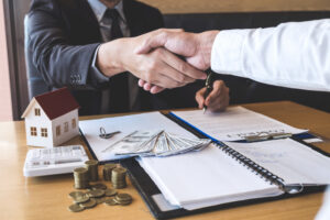 不動産ブローカーの仕事内容と年収を徹底解説！怖い人との繋がりも？