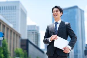 不動産売買仲介（銀行系列）のメリット・デメリット！年収は？