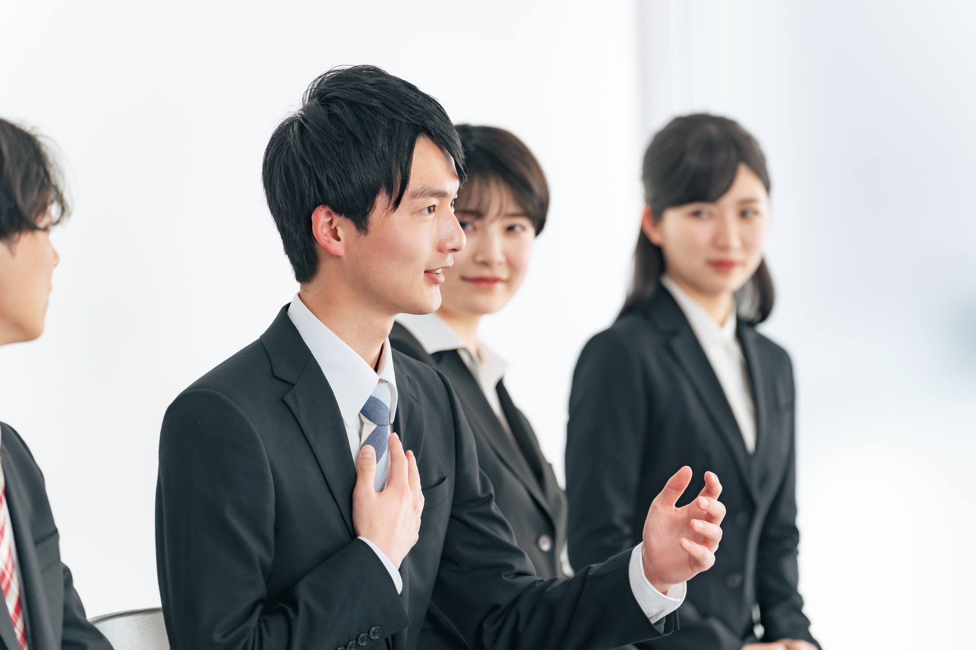 不動産営業って上下関係が厳しい？体育会系のノリが合わない人でもやっていける？